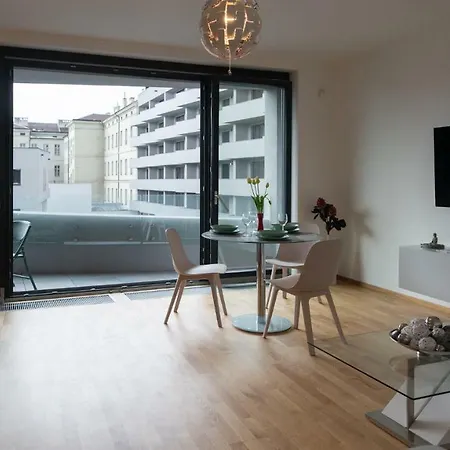 Apartmán Cozy With Terrace